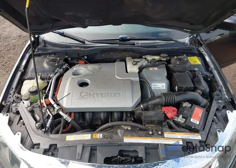 2010 Ford Fusion Hybrid from USA, damaged, VIN 3FADP0L36AR267315